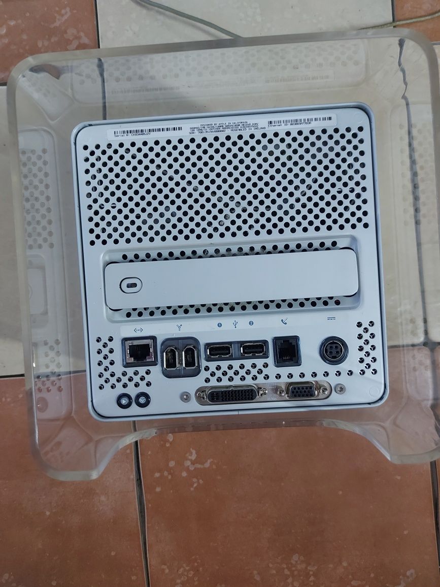 Apple Power Mac Cube G4