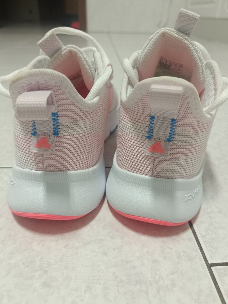 Vendo sapatilhas adidas