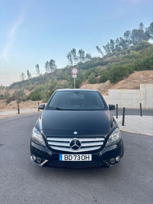 Mercedes Bens B180 Class
