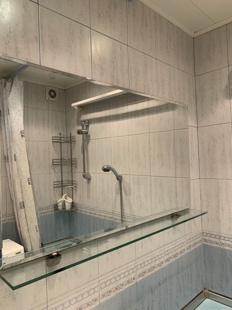 Продам  3-х кімнатну квартиру  нижній ДНС