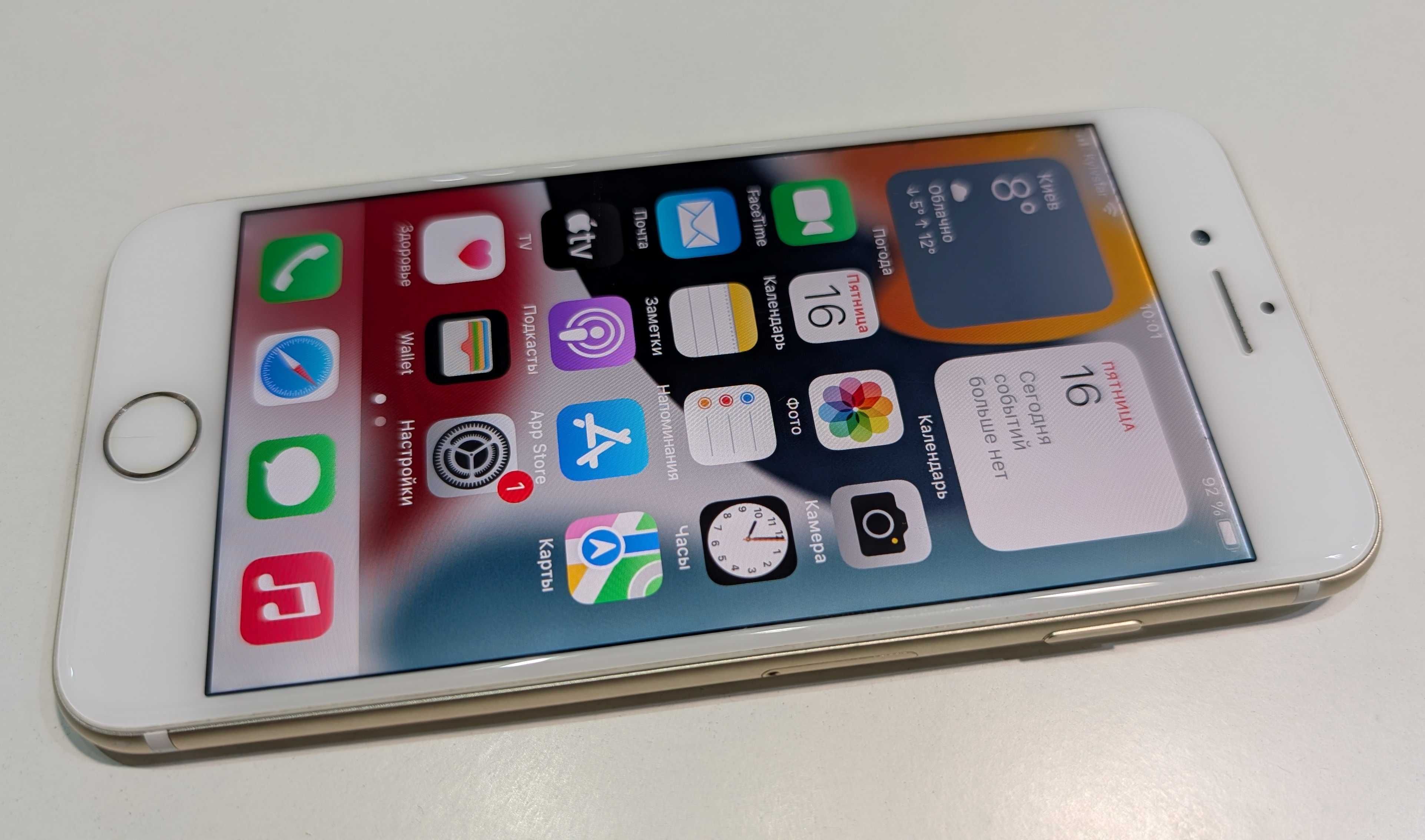 Apple iPhone 7 Gold (A1778) телефон