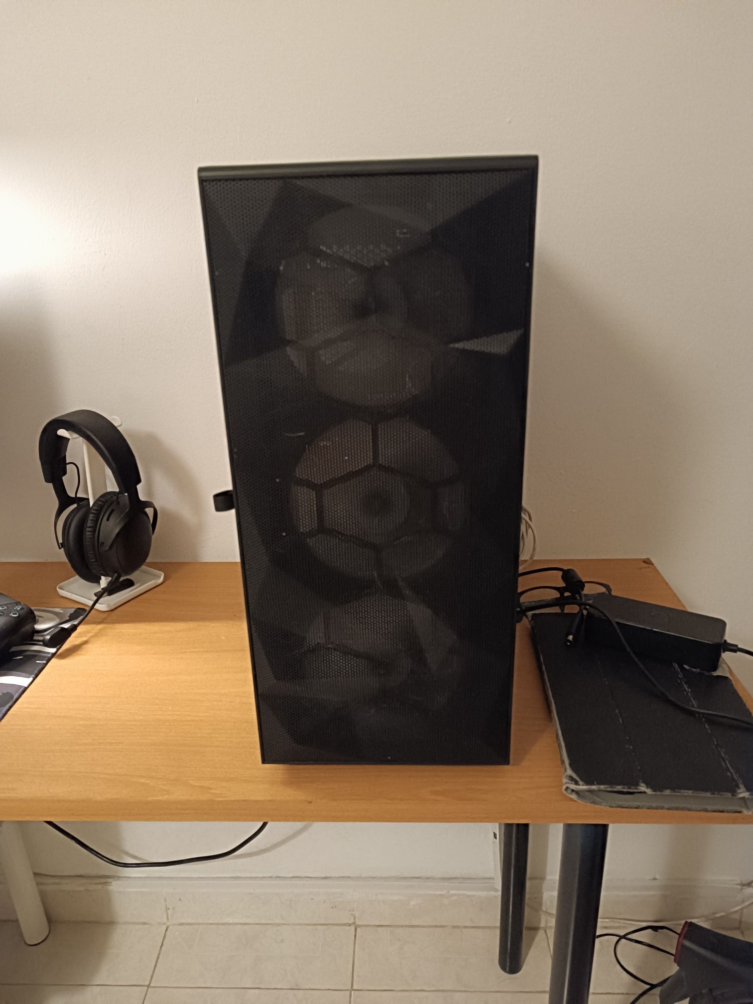 PC Gaming - i5 6600 / GTX 950 / 16GB RAM / SSD 500GB / 650W 80+ Bronze