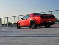 Dodge Challenger Dodge SRT Widebody / Demon (Twój przyjaciel, ale problem partnerki!)