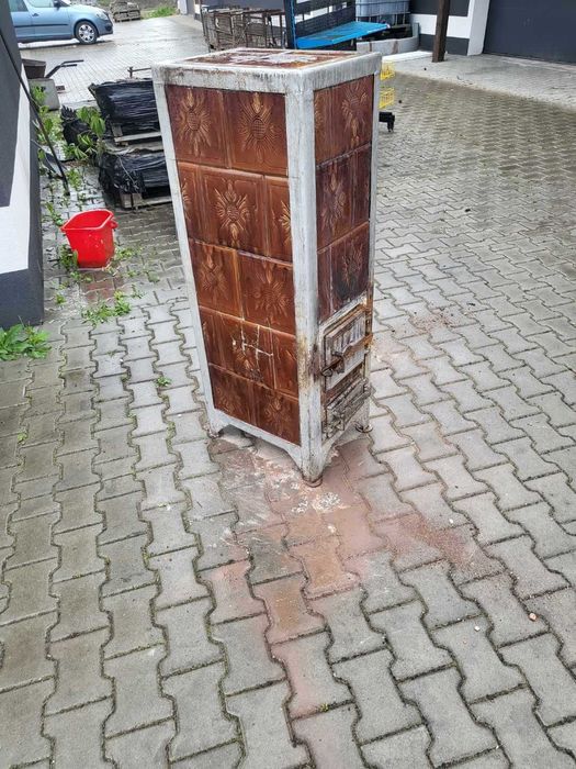 Piec kaflowy starodawny zabytkowy