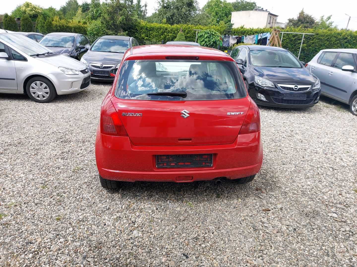 suzuki swift 1.3/klima/po oplatach