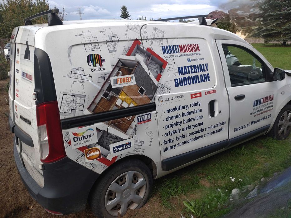 Dacia Dokker van uszkodzona