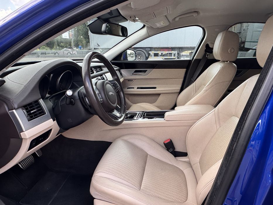 JAGUAR XF 2016р.в. Офіційна 2.0d ,Один власник з салона