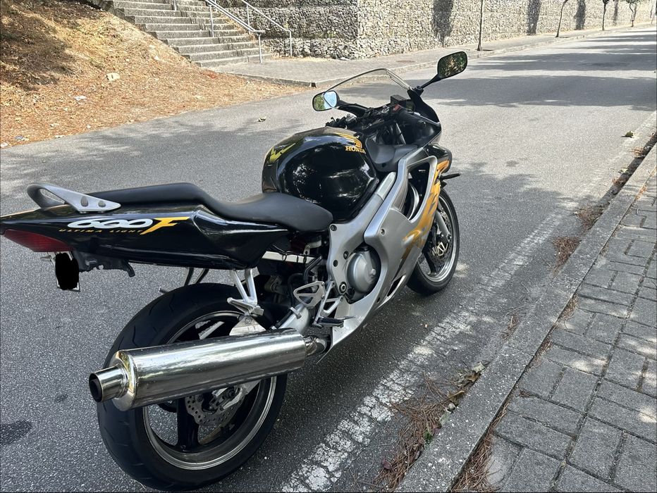 Honda CBR600 F4 1999