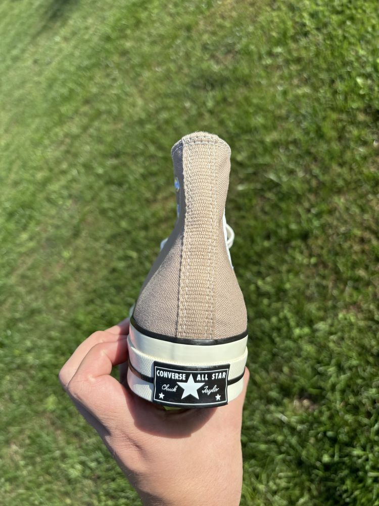 converse high castanhas