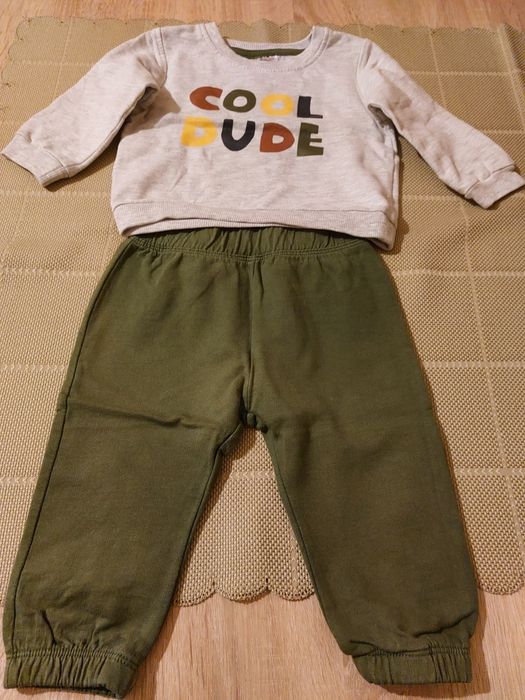 Komplet bluza i spodnie dzieciece rozmiar 80 sprzedam
