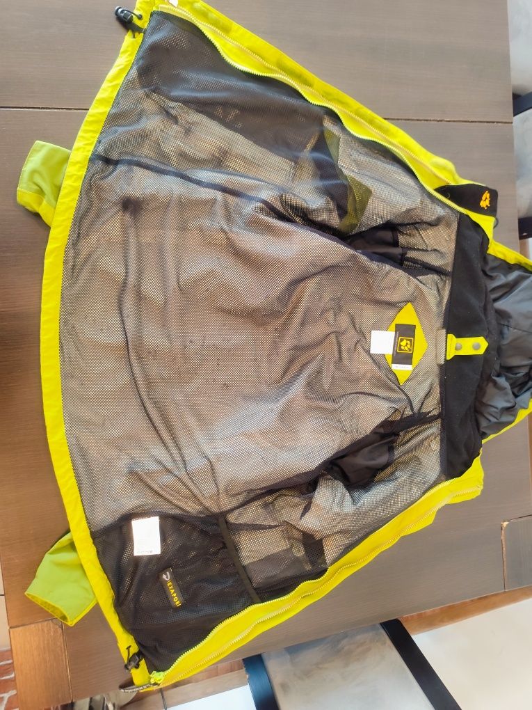 Kurtka trekkingowa Jack Wolfskin membrana Texapore przejściowa wiosenn
