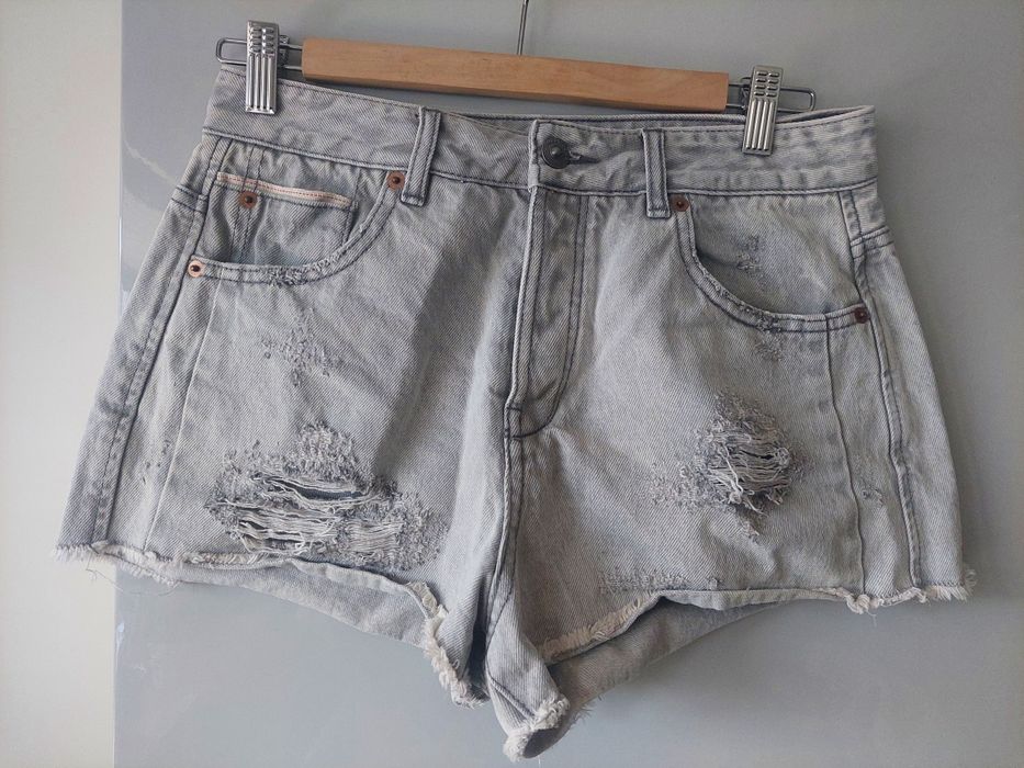 Szorty spodenki krótkie jeansowe dżinsowe 38