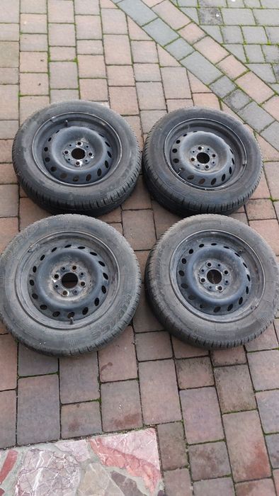 Opony zimowe + felgi 155/65 R13