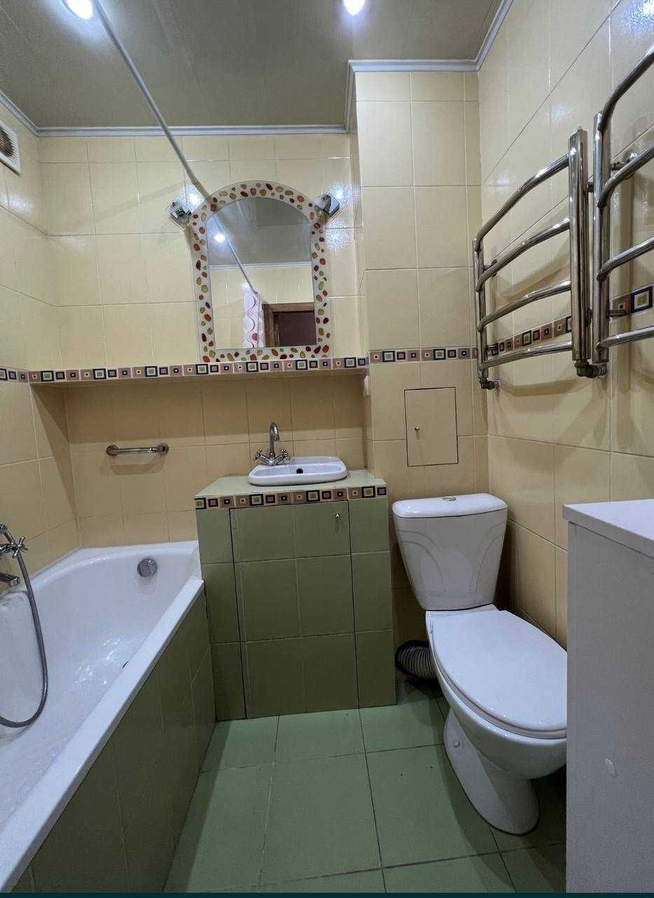 Продаж квартири на вул. Сергія Берегового, 4 . Чоколовка