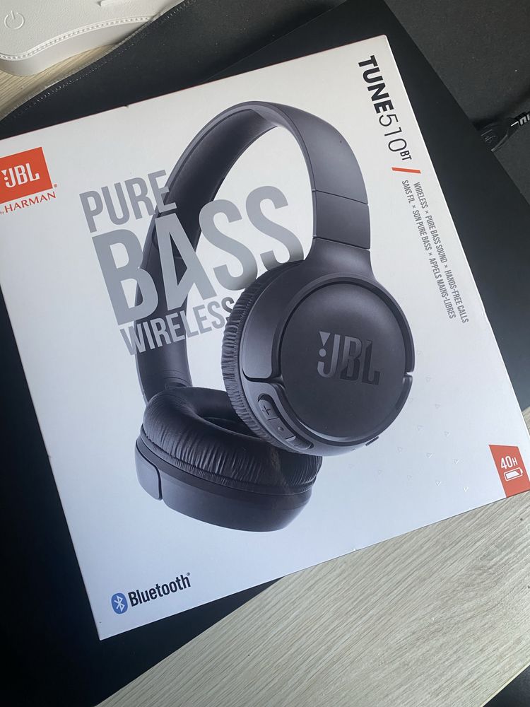 Sluchawki bezprzewodowe nauszne JBL 520BT