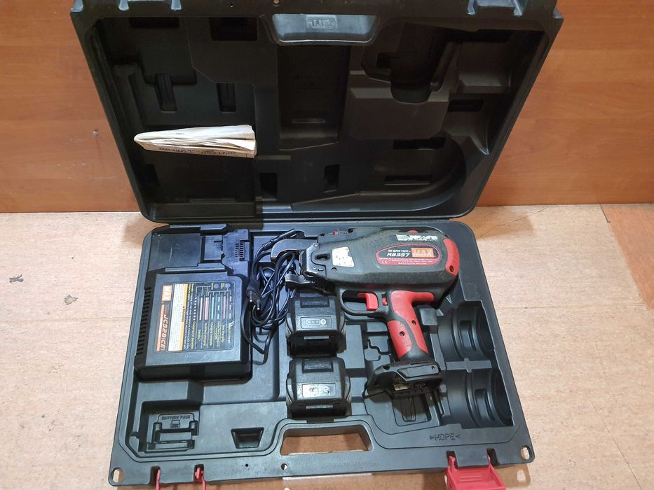 Wiązarka akumulatorowa MAX RB 397