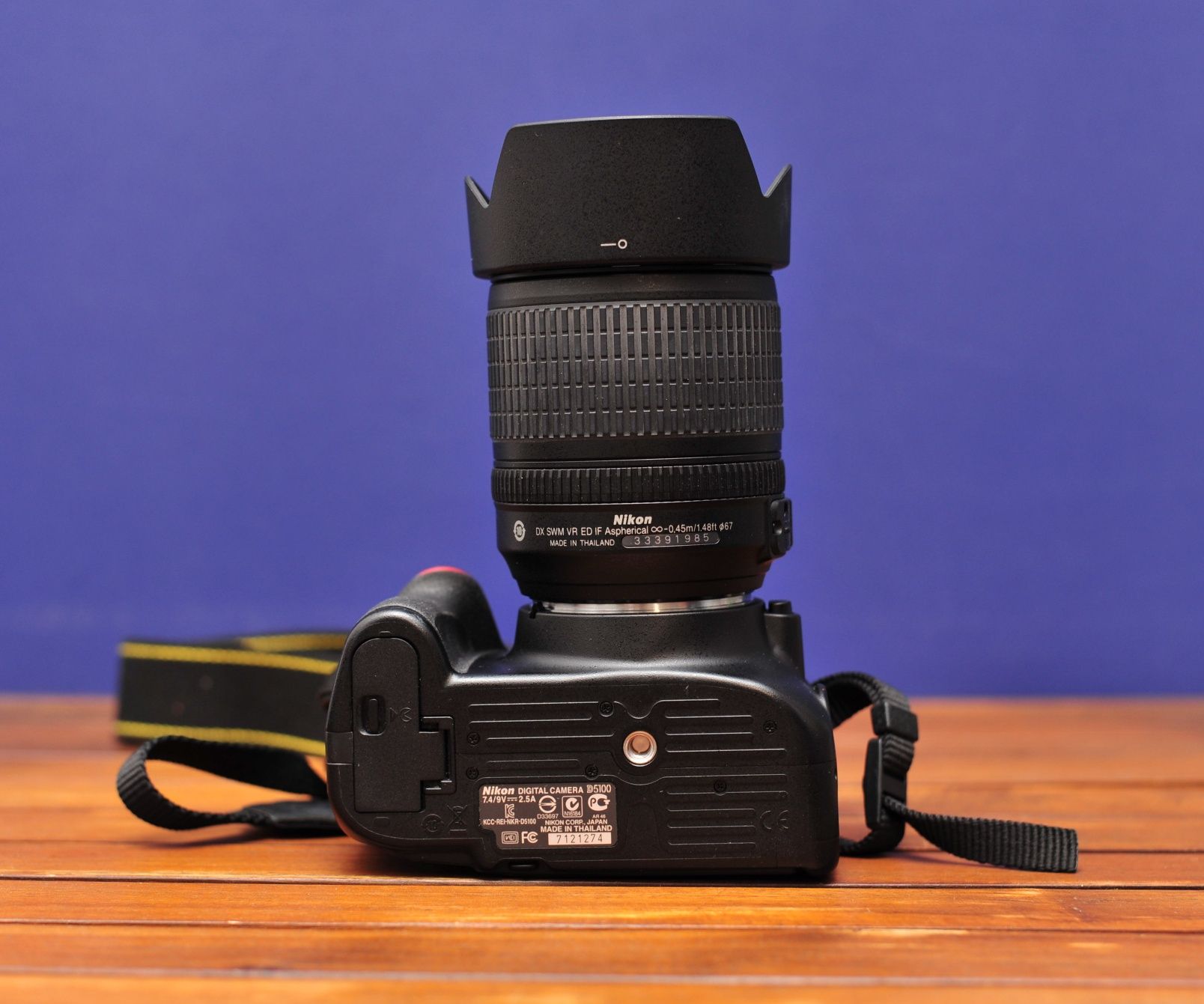 Nikon D5100 + obiektyw 18-105 mm
