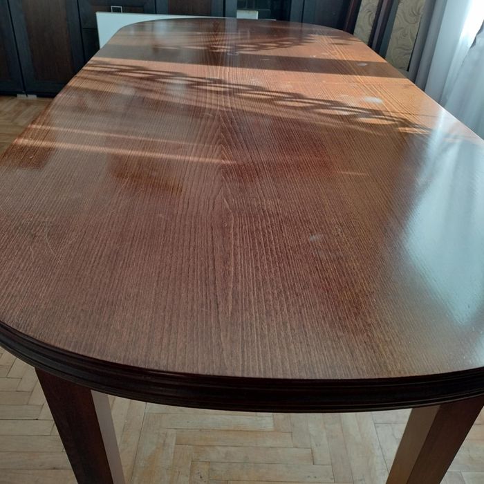 Duży stół sprzedam