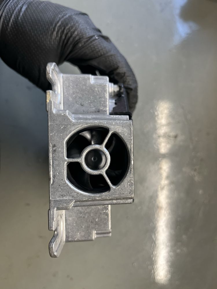 Wzmacniacz BMW g20 g21 R35A4CE5601