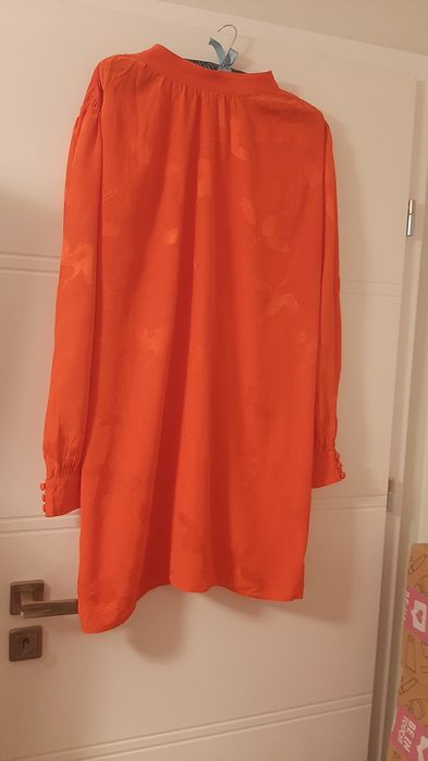 Sukienka z długim rękawem 38