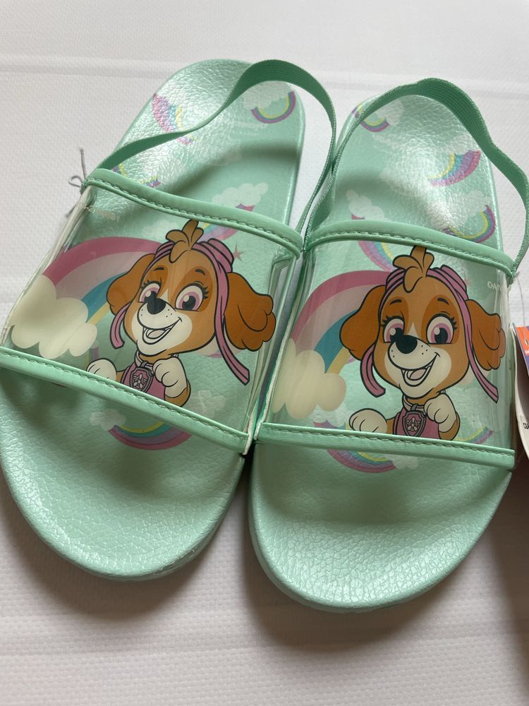 31 32 C&A Skye Paw Patrol Psi Patrol klapki z gumką sandały sandałki