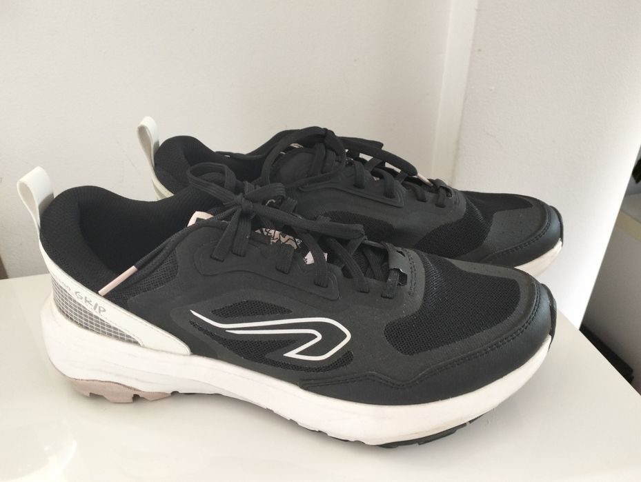 Buty do biegania damskie KIPRUN JF190 Grip