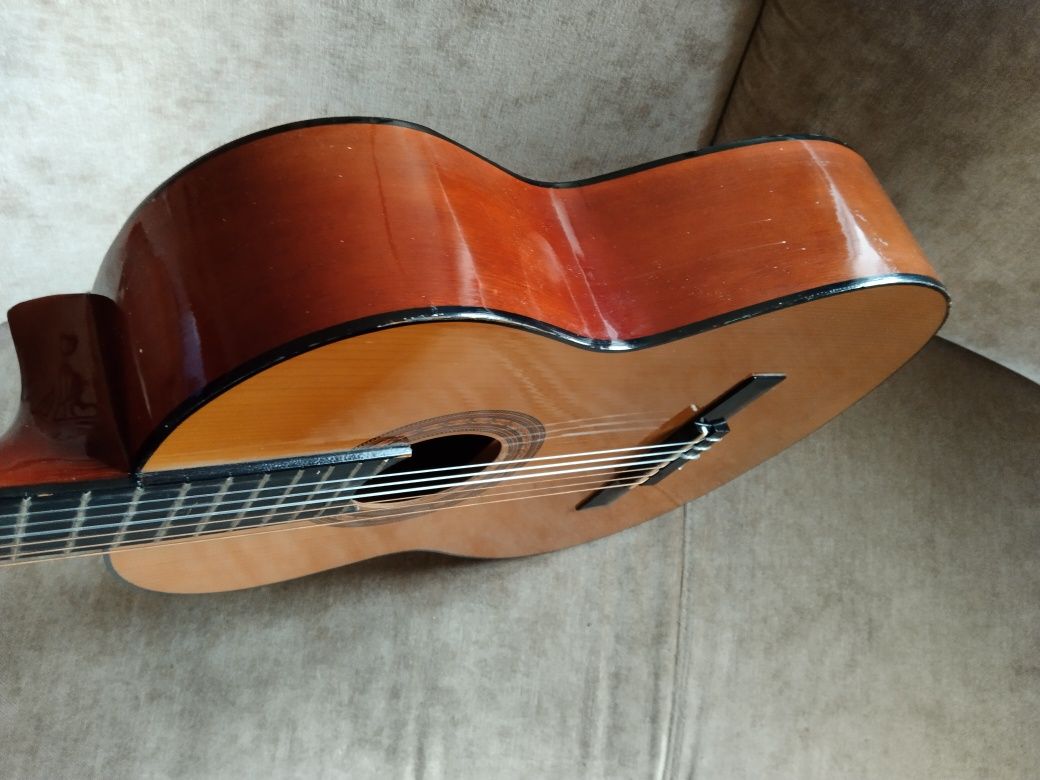 Gitara klasyczna HOHNER