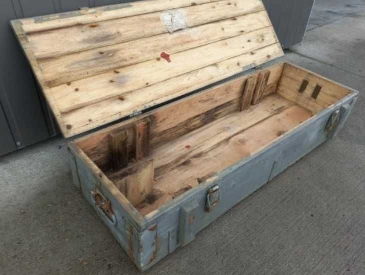 Skrzynia Drewniana - 63L - 116 x 41 x 25 z okuciami i klamrami