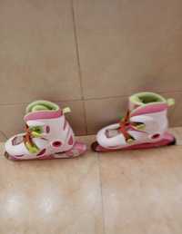 Patins em linha cor de rosa