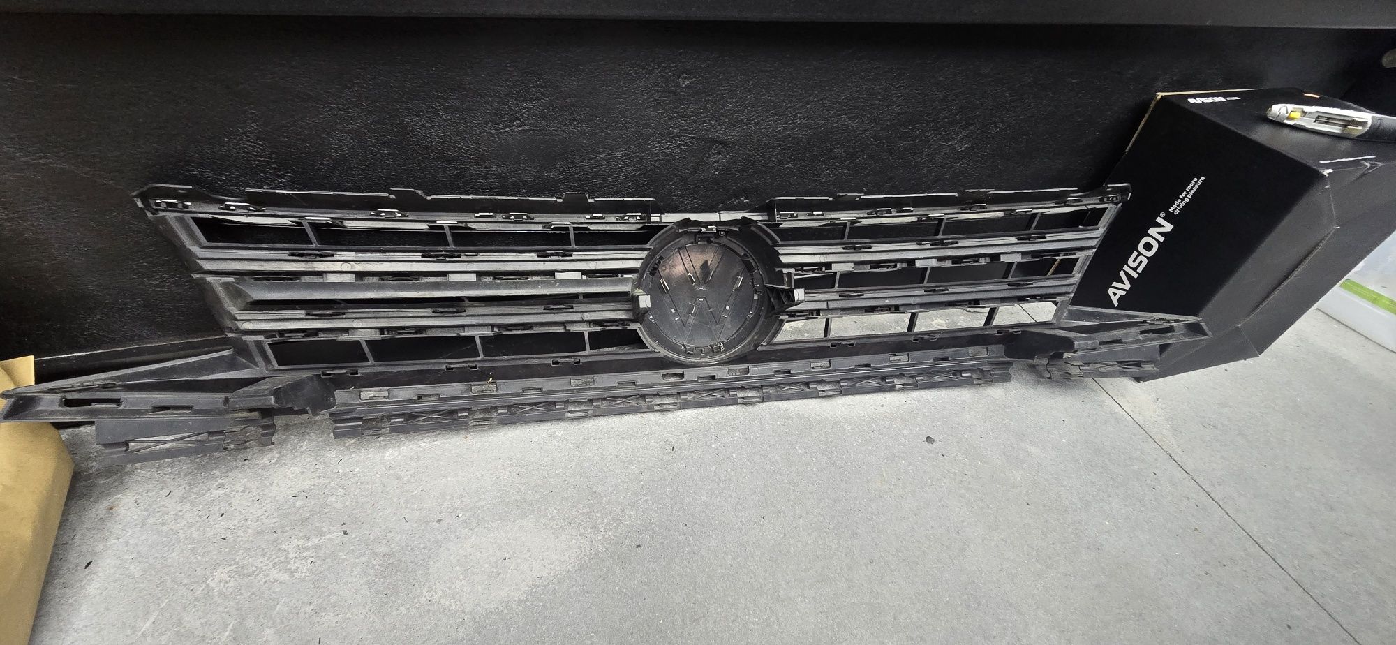 Grill VW caddy MK4   2015 - 2020r.