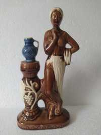 Figurka porcelit Greczynką grecka bogini z wazonem stara prl