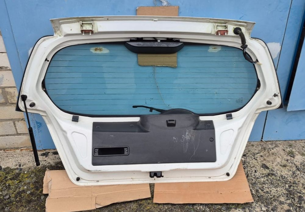 Ляда Shevrolet AVEO в зборі 2010 рік шевроле авео хетчбек