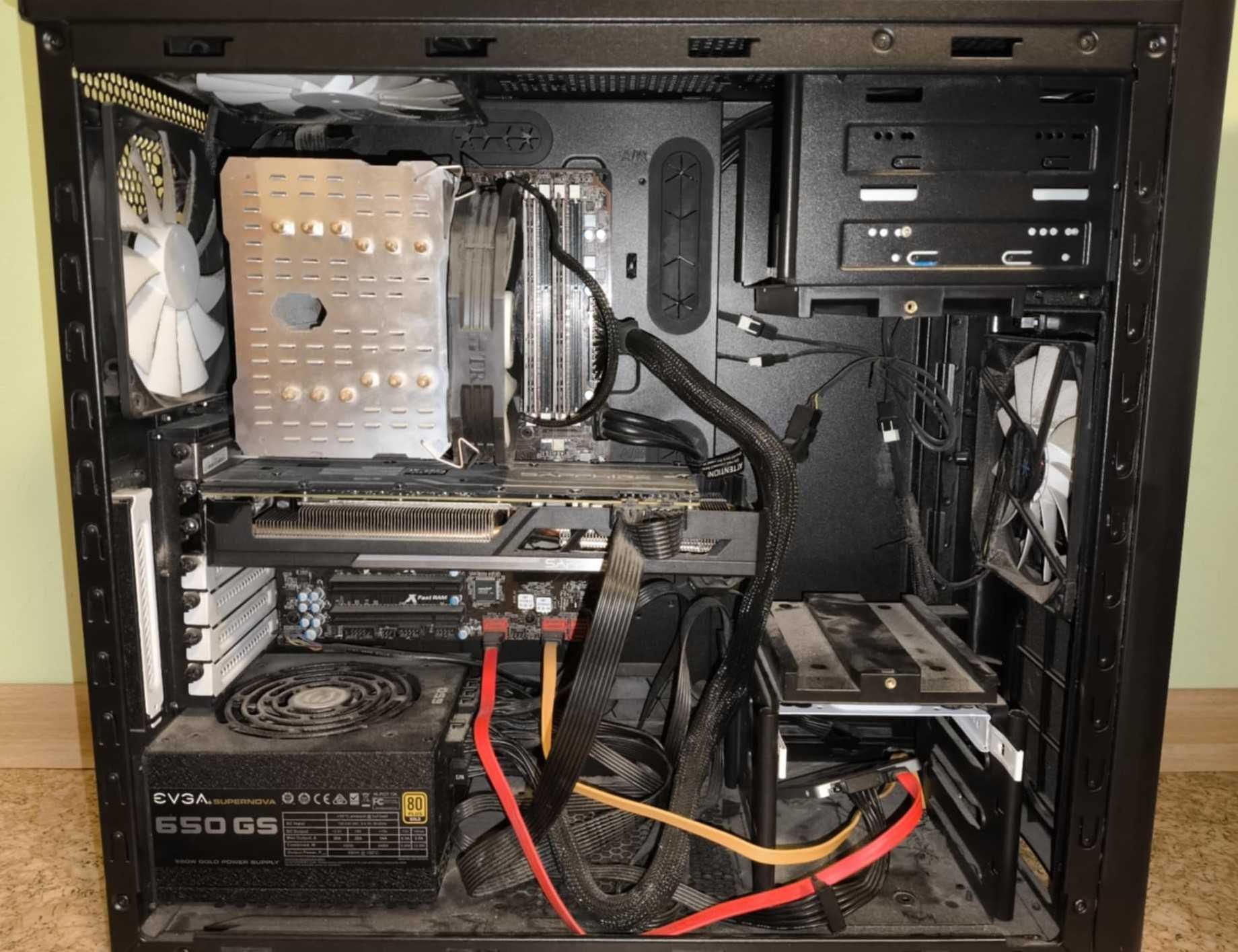 Komputer stacjonarny i5-4670K/R9 390/8GB RAM/ SSD 500GB/EVGA 650W