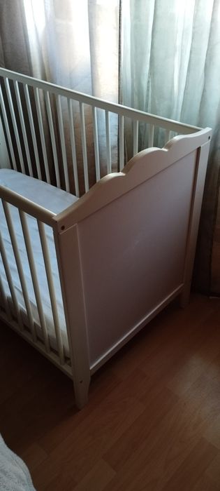 Berço de bebé c/colchão e oferta forra+almofada