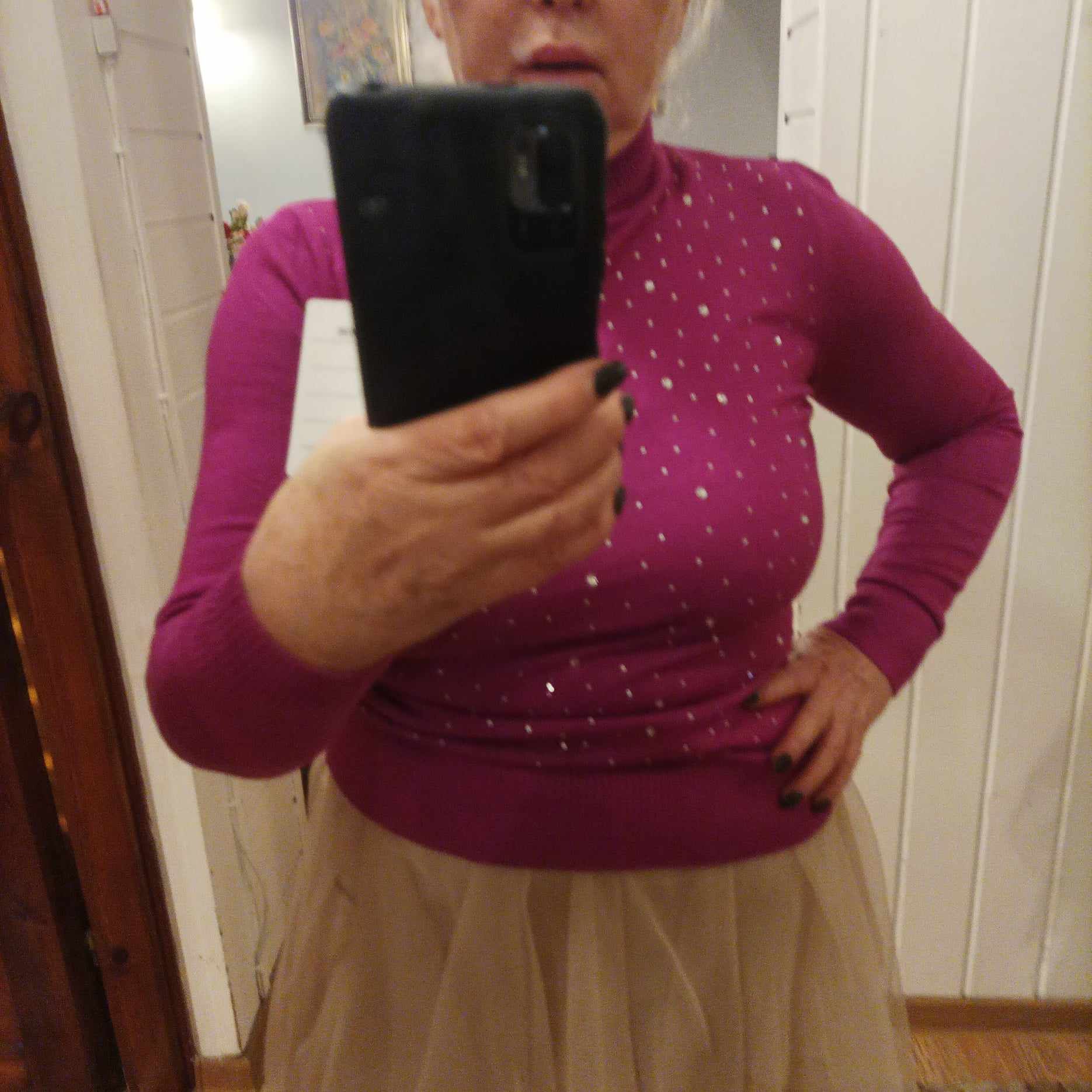 SWETER damski z cyrkoniami amarant.