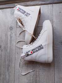 Sprzedam buty Love Moschino 39