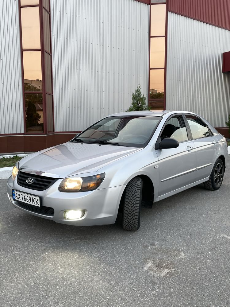 Продам Kia Cerato 2007 1.6 газ/бензин механіка