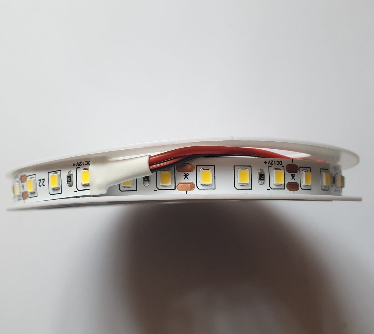 LED лента SMD2835, нейтральный белый 4100К, 12 V, 120 диодов/метр, 5м.