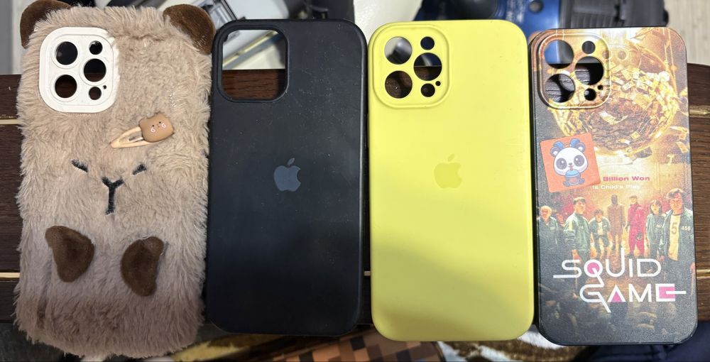 Чехлы на Iphone 12 pro max . Бампера.