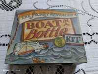 Boat in a bottle Kit - The secret revealed. Antiguidade c/ disquete.