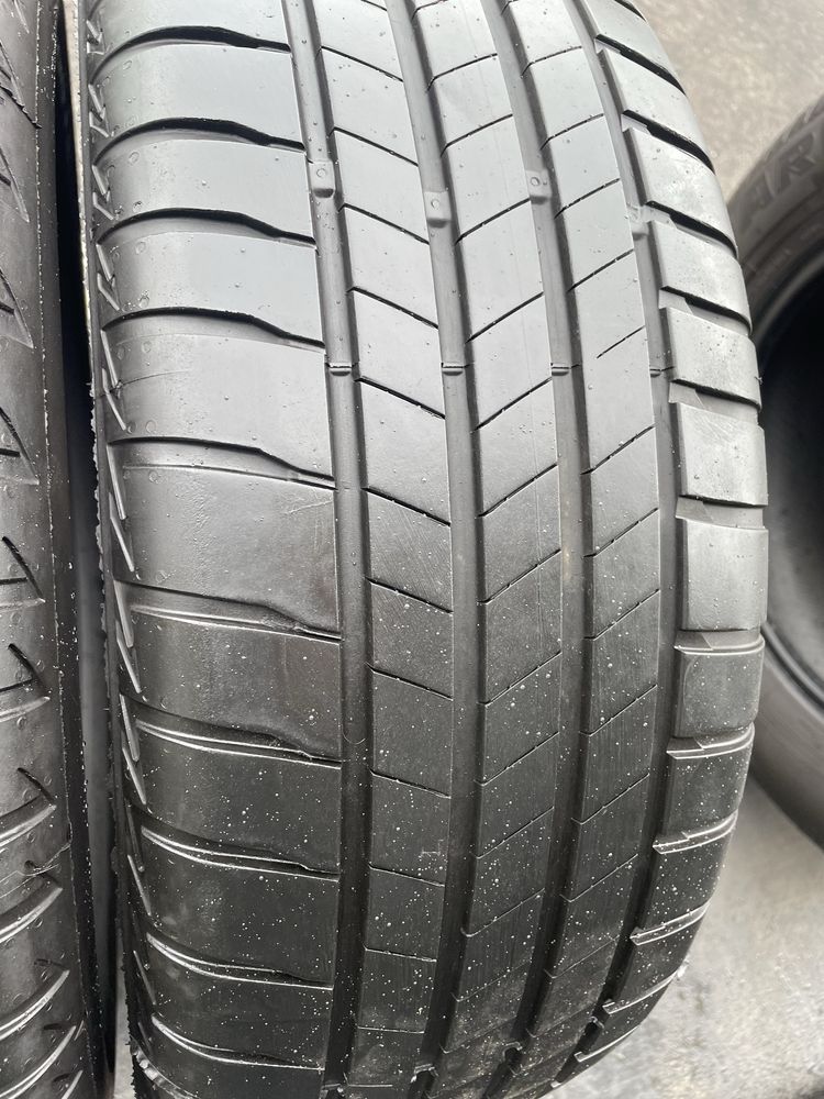 215/60/16 bridgestonte t005