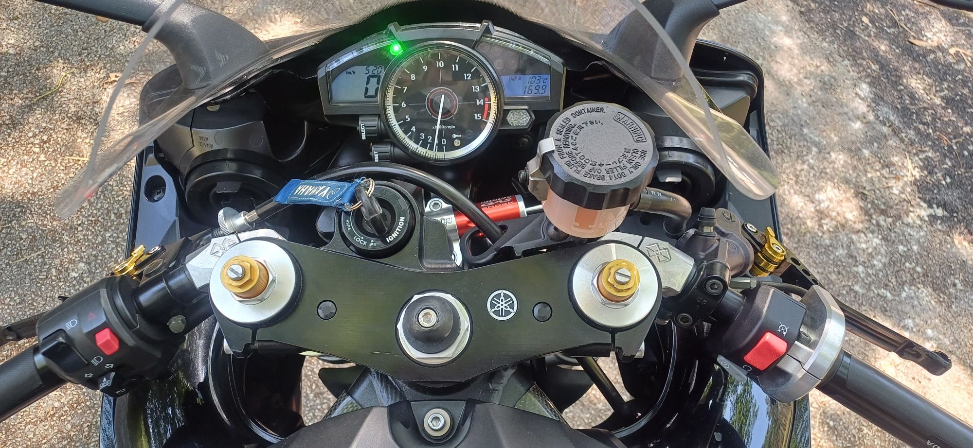 Vendo Yamaha r1 rn19