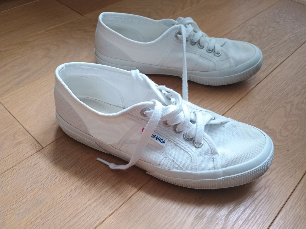 Sneakersy Superga 39