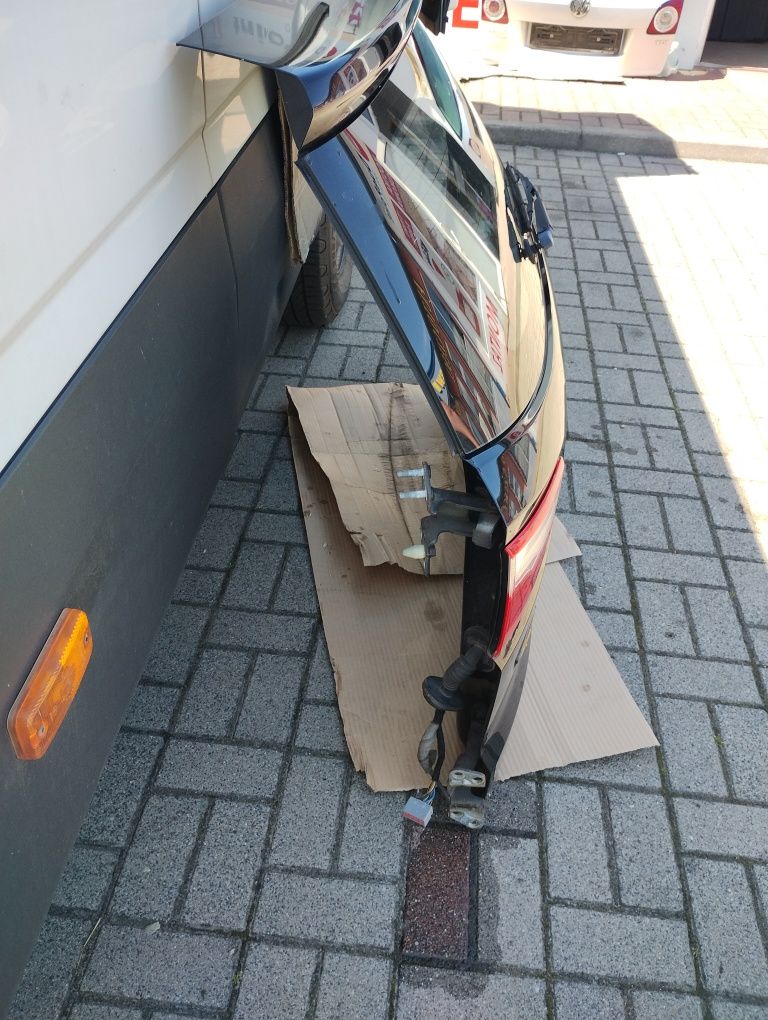 Klapa bagażnika Ford EcoSport pod Koło zapasowe