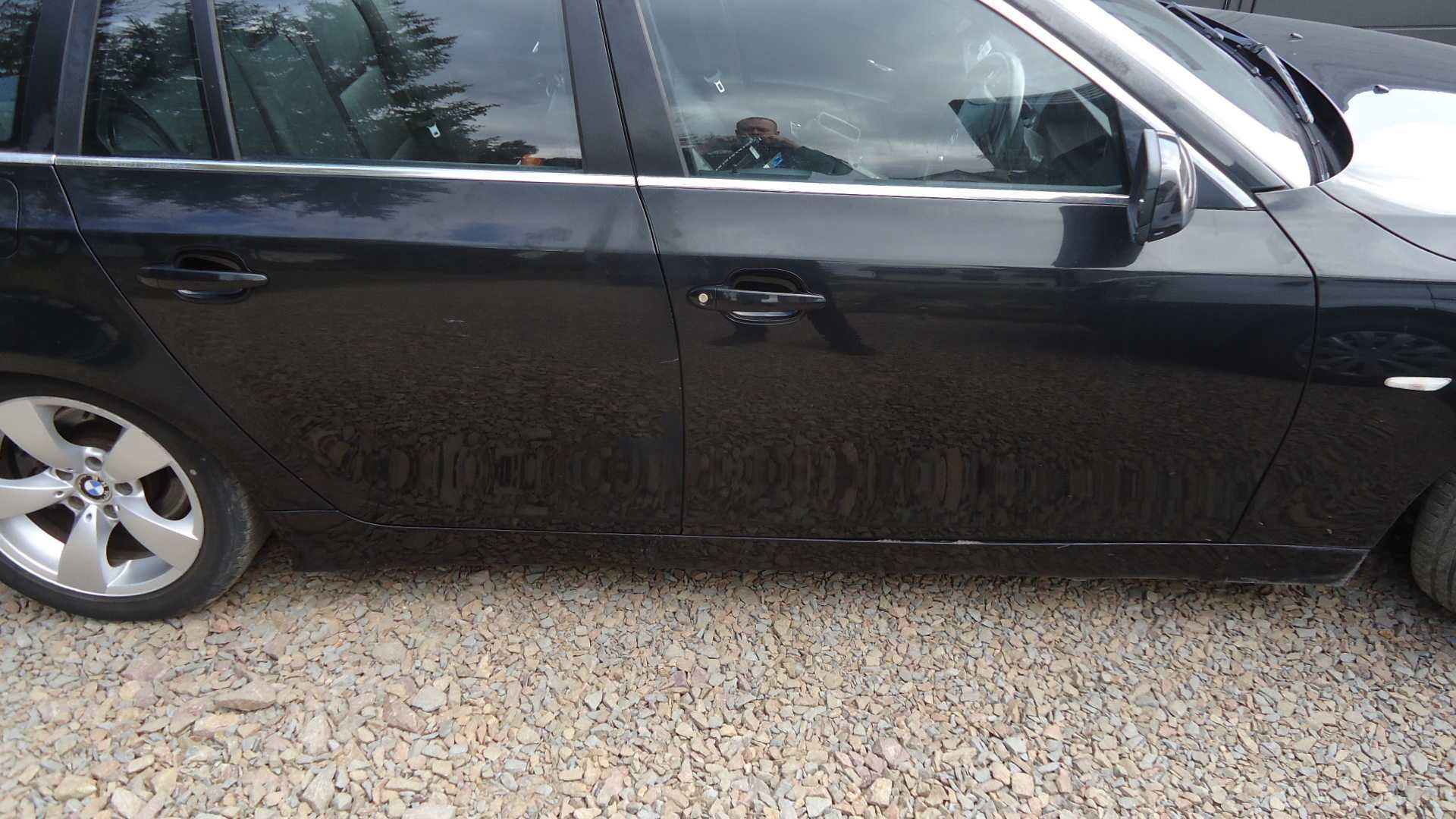 Drzwi BMW E61 tył Black Sapphire Metallic