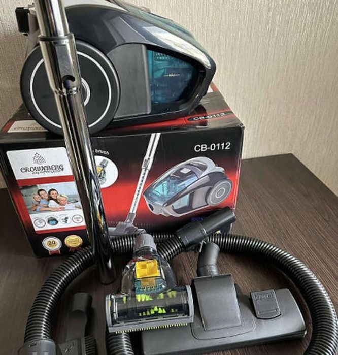 Пилосос з турбощіткою та хеппа фільтром