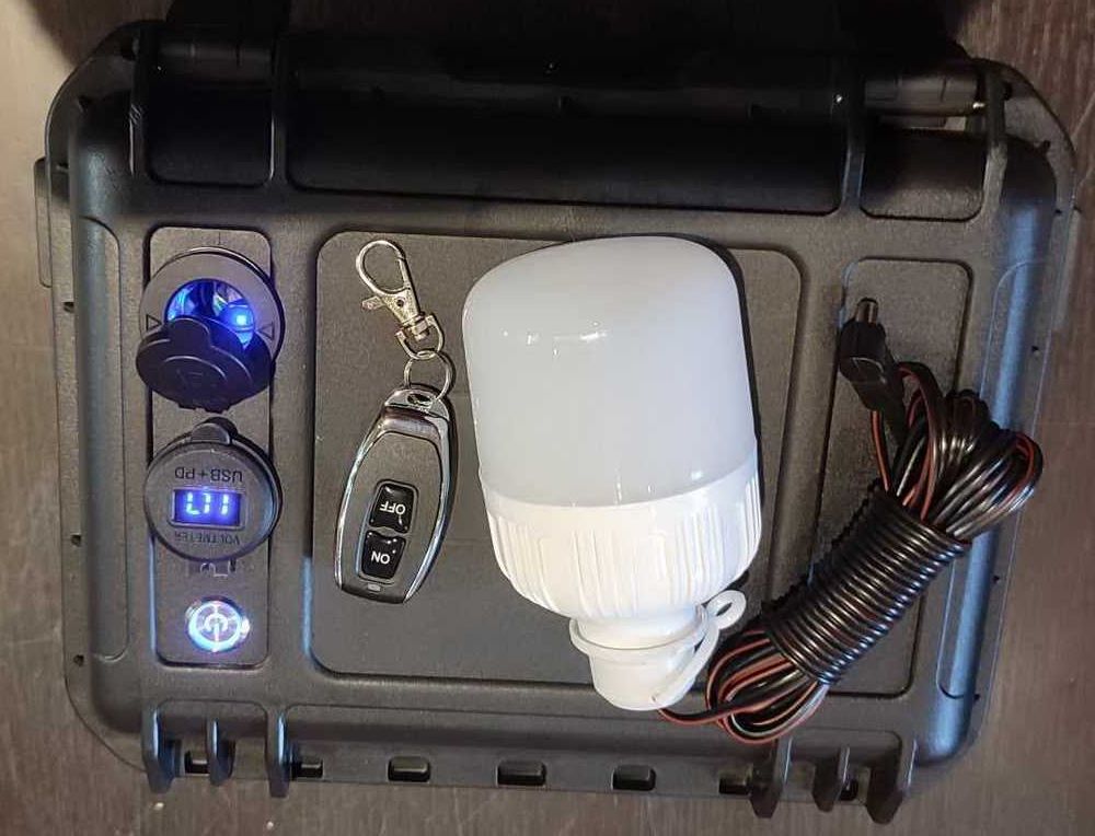 Powerbank z Bluetooth  60Ah , 94Ah , 120Ah + lampka z pilotem