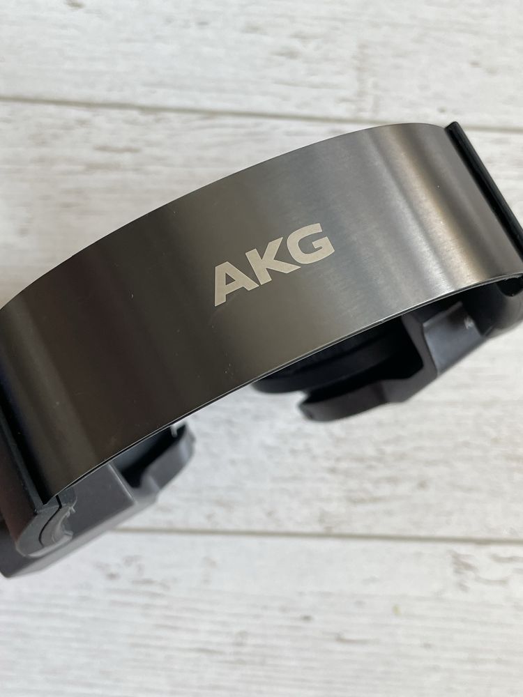 Słuchawki AKG K845BT