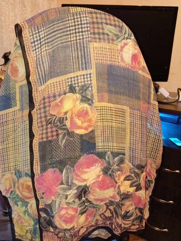 Шовковий шарф Dolce & Gabbana