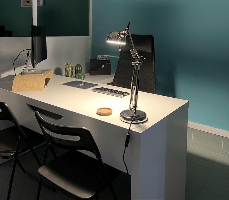 Secretaria Malm Ikea com lateral extensivel
